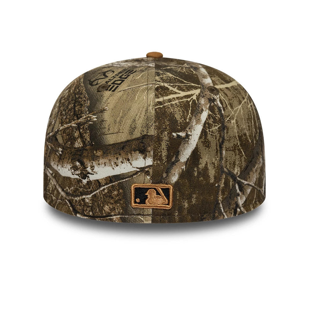 New York Yankees MLB Realtree Assorted Print Low Profile New Era 59FIFTY Fitted Cap, rear view showing the brown embroidered MLB Batterman logo at the centre back, with a camouflage pattern featuring tree branches and a brown top button.