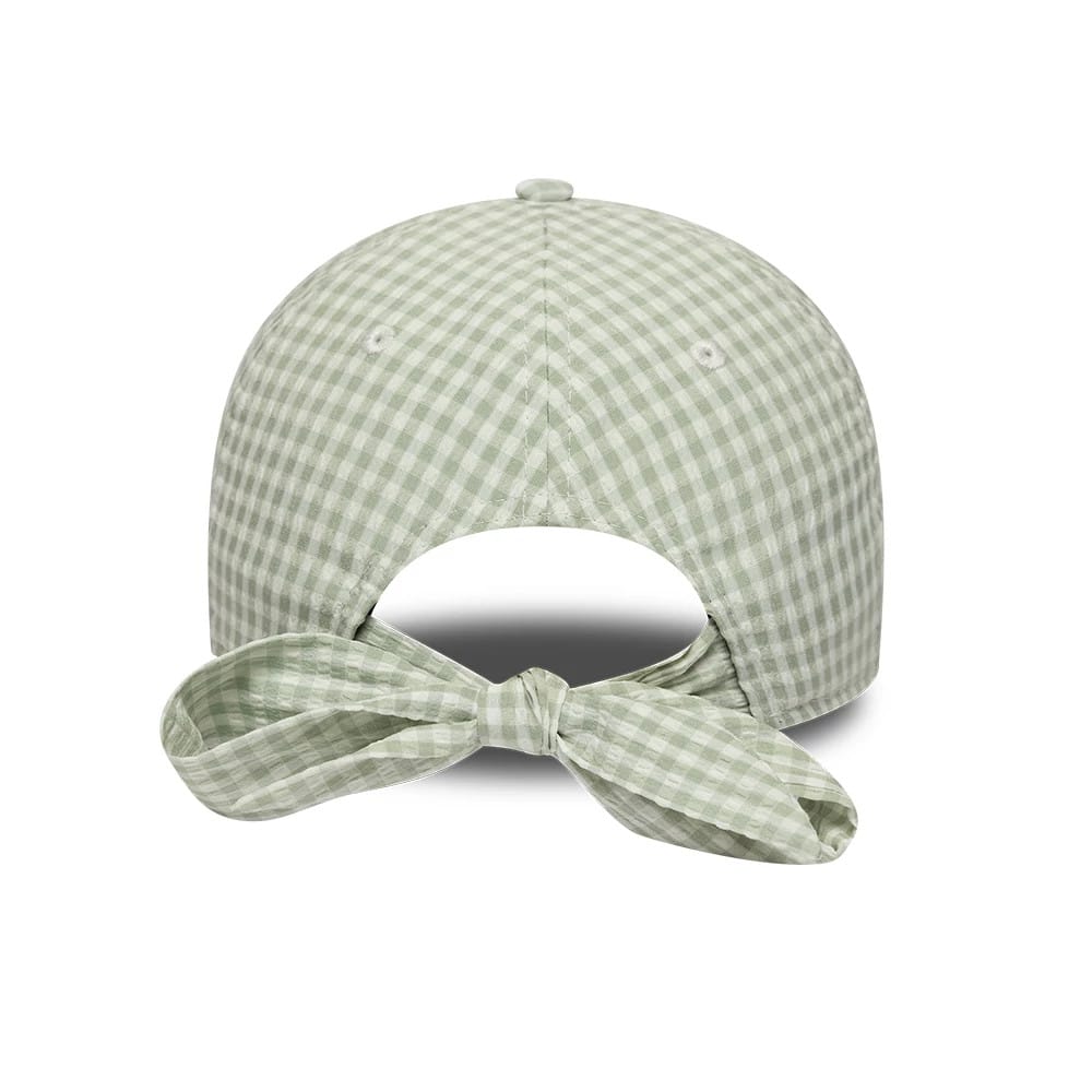 Pictured is this MLB Gingham Bowback Atlanta Braves 9TWENTY Adjustable cap in pastel green. 2
