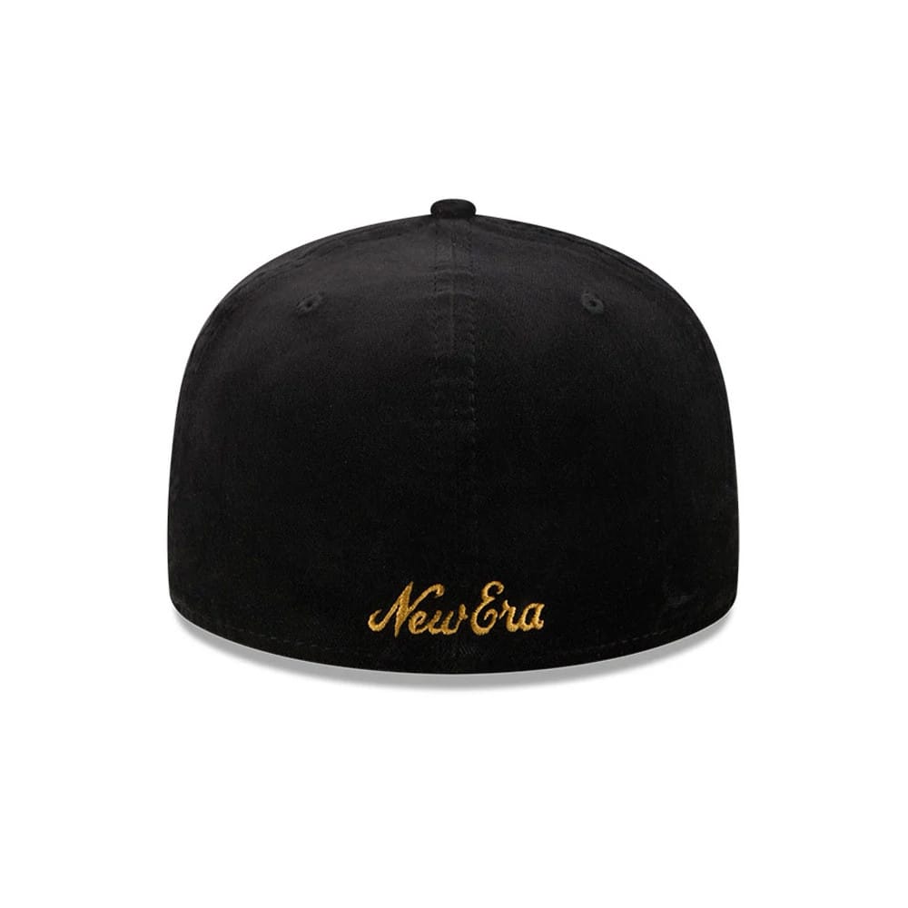Pictured is this New Era 59FIFTY Day 59FIFTY Fitted cap in black. 7