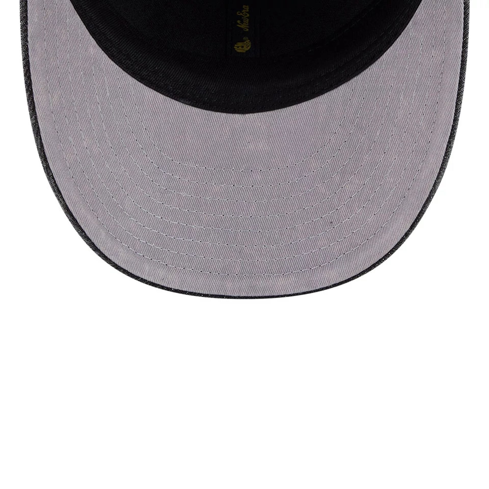 Pictured is this NBA 59FIFTY Day New York Knicks Low Profile 59FIFTY Fitted cap in black. 2