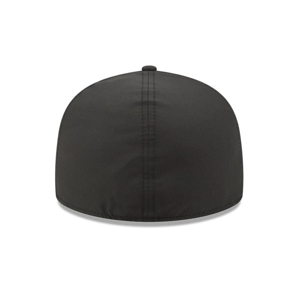 Pictured is this MLB 59FIFTY Day New York Yankees Split Panel 59FIFTY Fitted cap in black. 7
