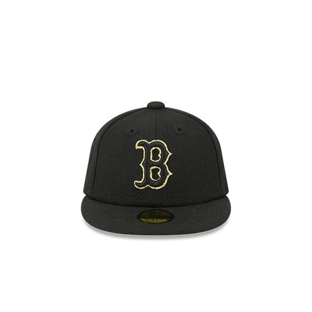 Pictured is this MLB 59FIFTY Day Boston Red Sox Mini 59FIFTY Fitted cap in black. 2
