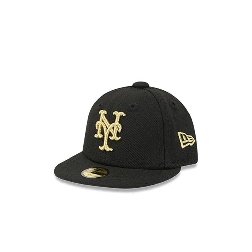Pictured is this MLB 59FIFTY Day New York Mets Mini 59FIFTY Fitted cap in black. 1