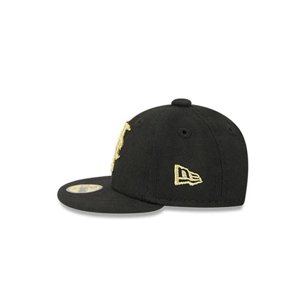 Pictured is this MLB 59FIFTY Day New York Mets Mini 59FIFTY Fitted cap in black. 4