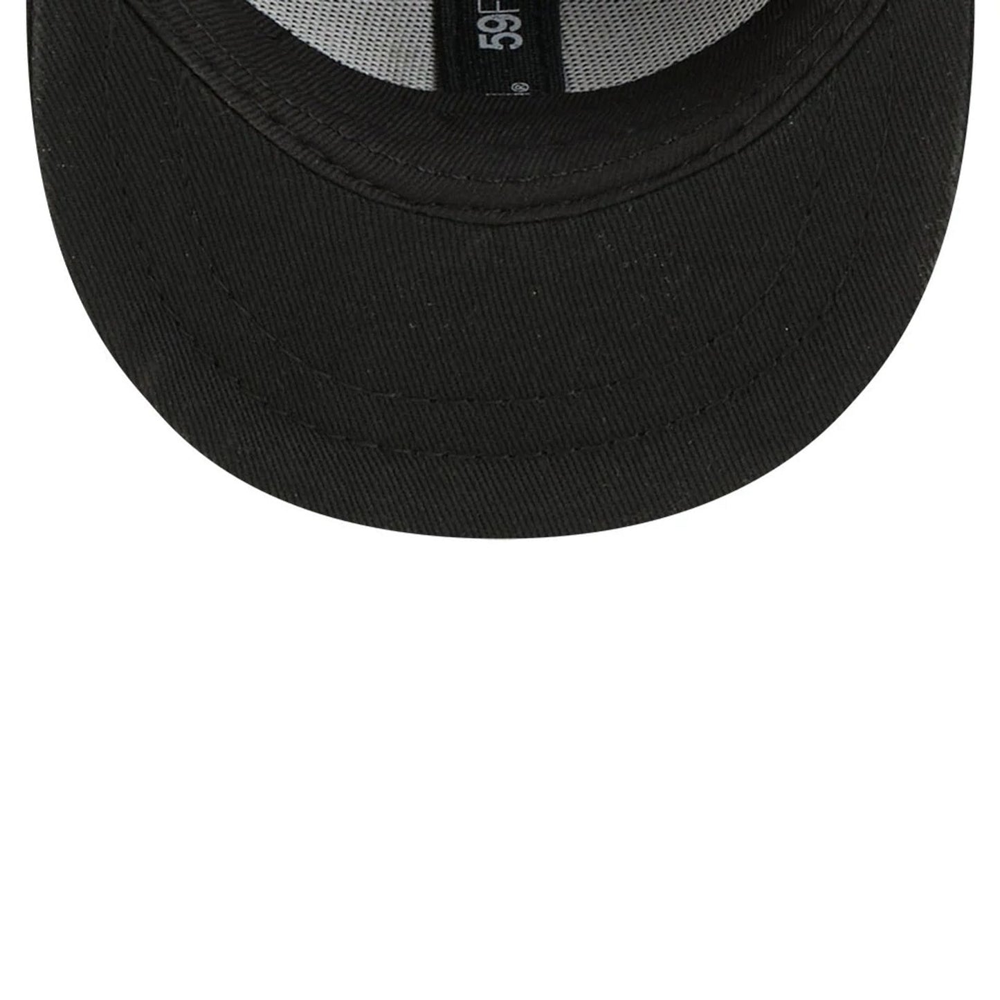Pictured is this MLB 59FIFTY Day Chicago White Sox Mini 59FIFTY Fitted cap in black. 7
