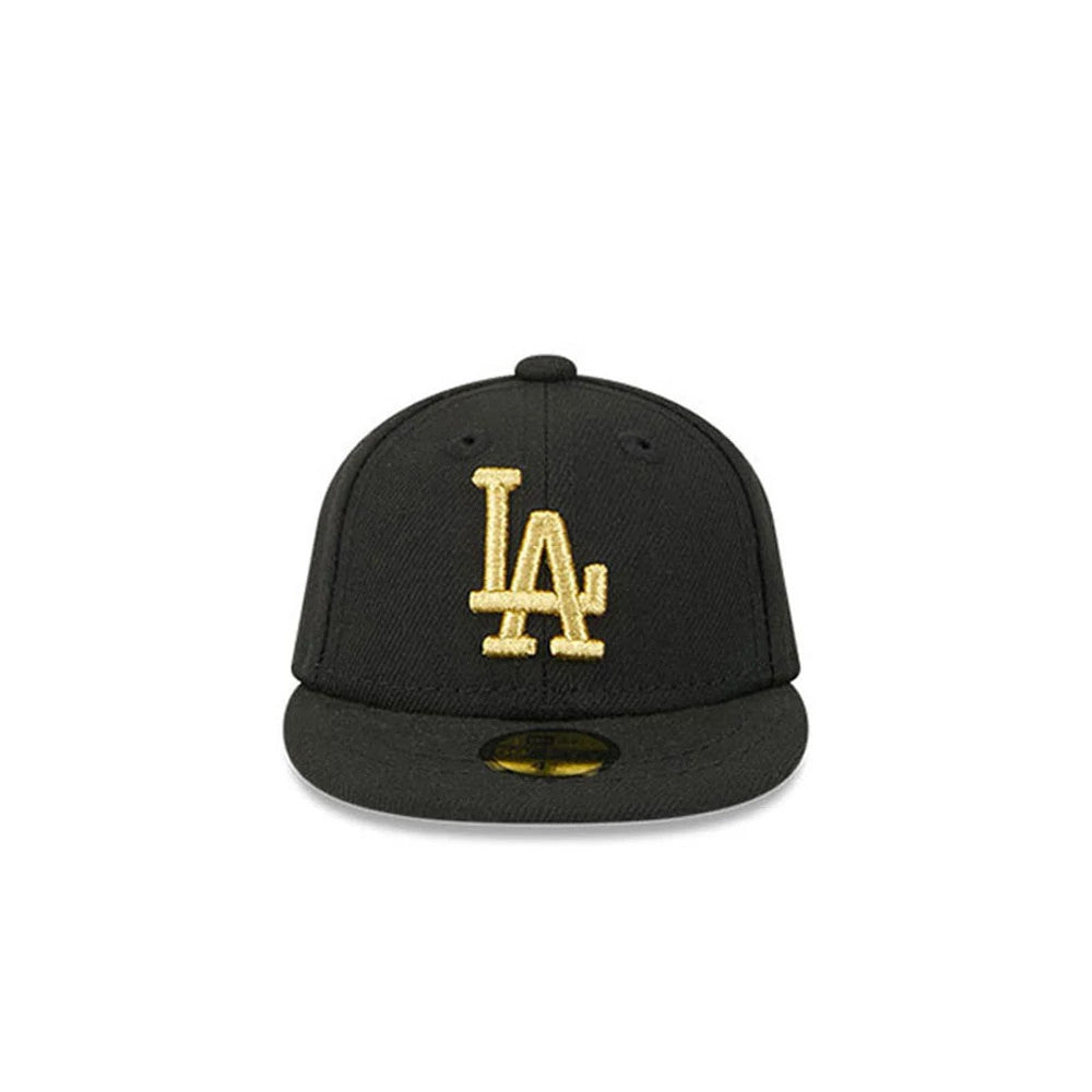 LA Dodgers MLB 59FIFTY Day Black New Era Mini 59FIFTY Fitted Cap, front view showing raised gold embroidered LA logo centred on the structured black crown, with a black flat visor and a gold 59FIFTY size sticker on the top.