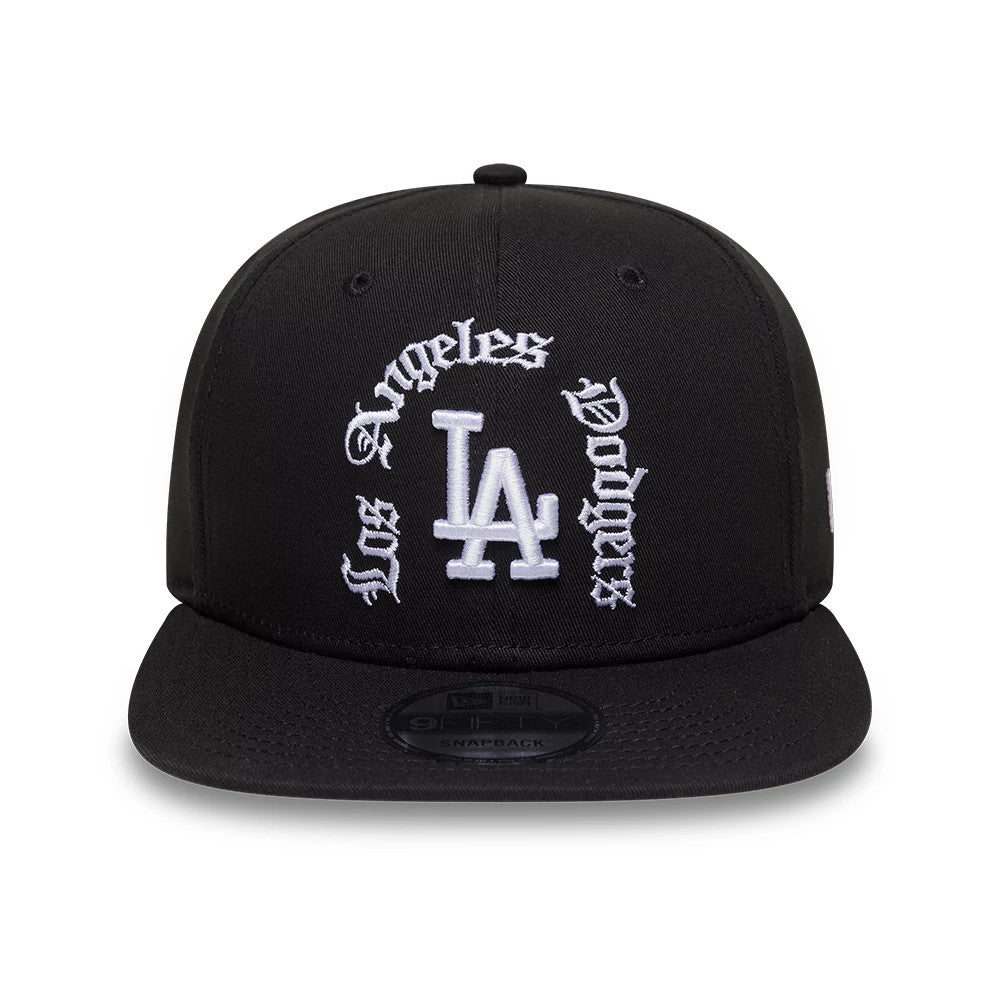 Pictured is this MLB LA Dodgers 9FIFTY Snapback cap in black. 2