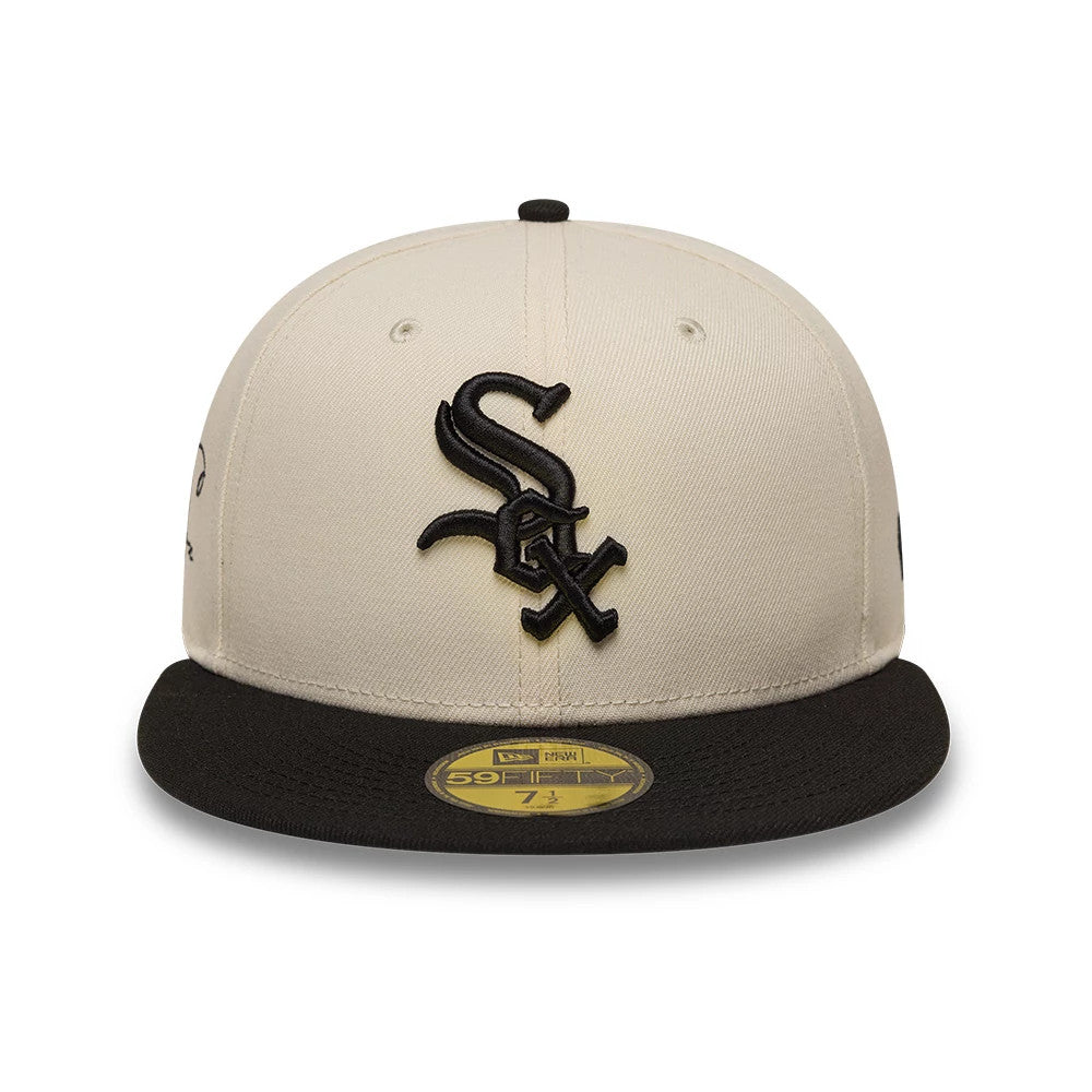 Pictured is this MLB Side Script Chicago White Sox 59FIFTY Fitted cap in cream & navy. 2