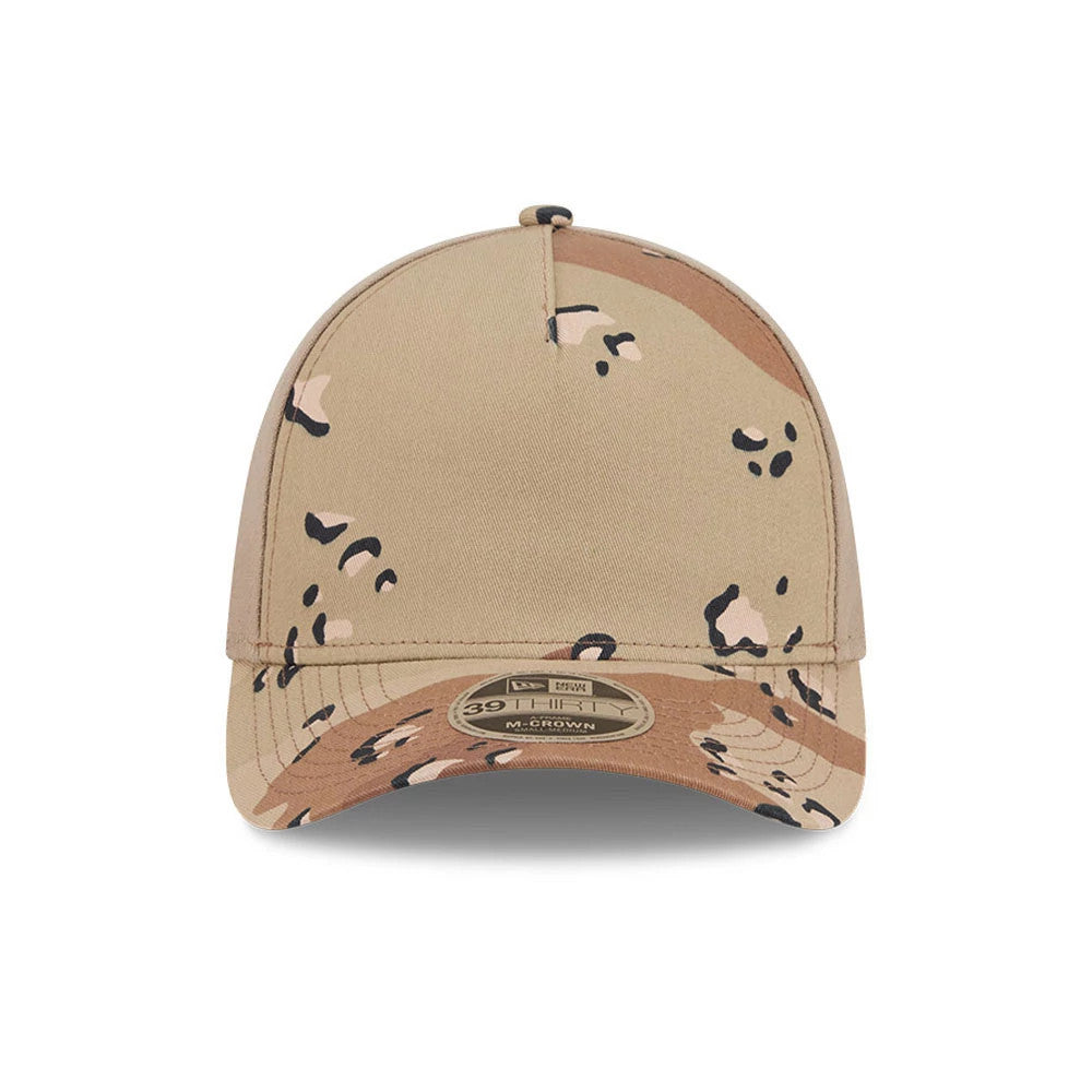 New Era 6 Day Camo 39THIRTY M-Crown A-Frame Stretch Fit Cap, front view showing a desert camo pattern across the structured crown and curved visor, with a 39THIRTY size sticker on the centre of the camouflage visor.