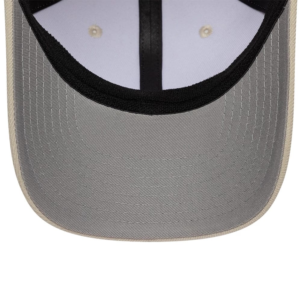 Pictured is this New Era Mono 39SEVENTY Stretch Fit cap in Stone. 2