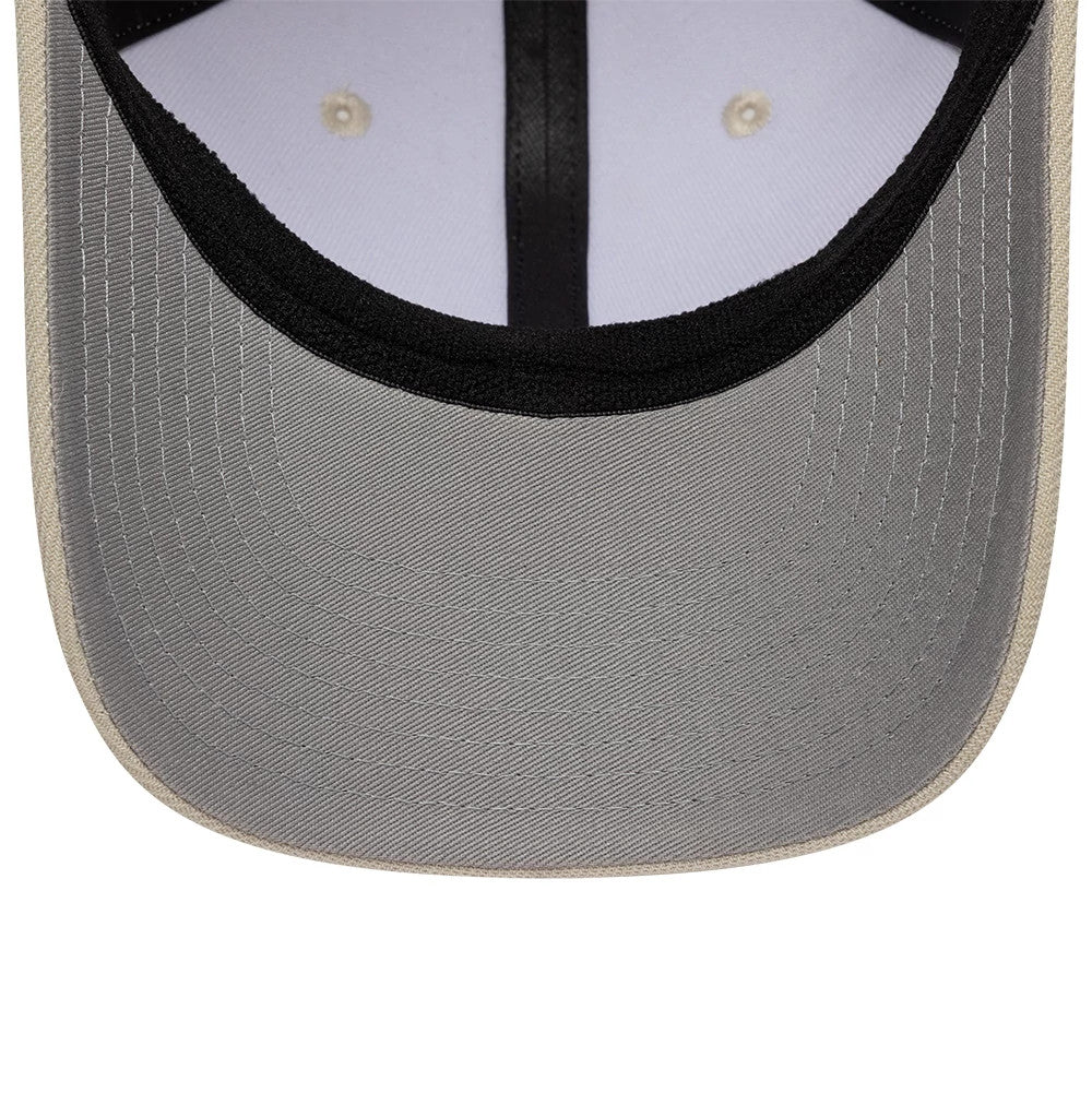 Pictured is this New Era Mono 39SEVENTY Stretch Fit cap in Stone. 2