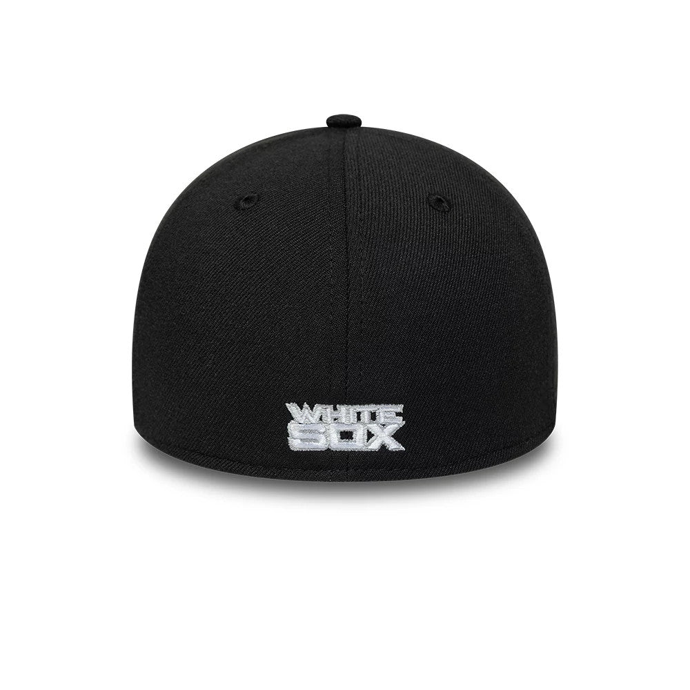 Chicago White Sox MLB Classic Black New Era 39THIRTY Stretch Fit Cap, rear view showing the white embroidered White Sox logo at the bottom centre of the structured black crown, with evenly spaced eyelets and a top button.