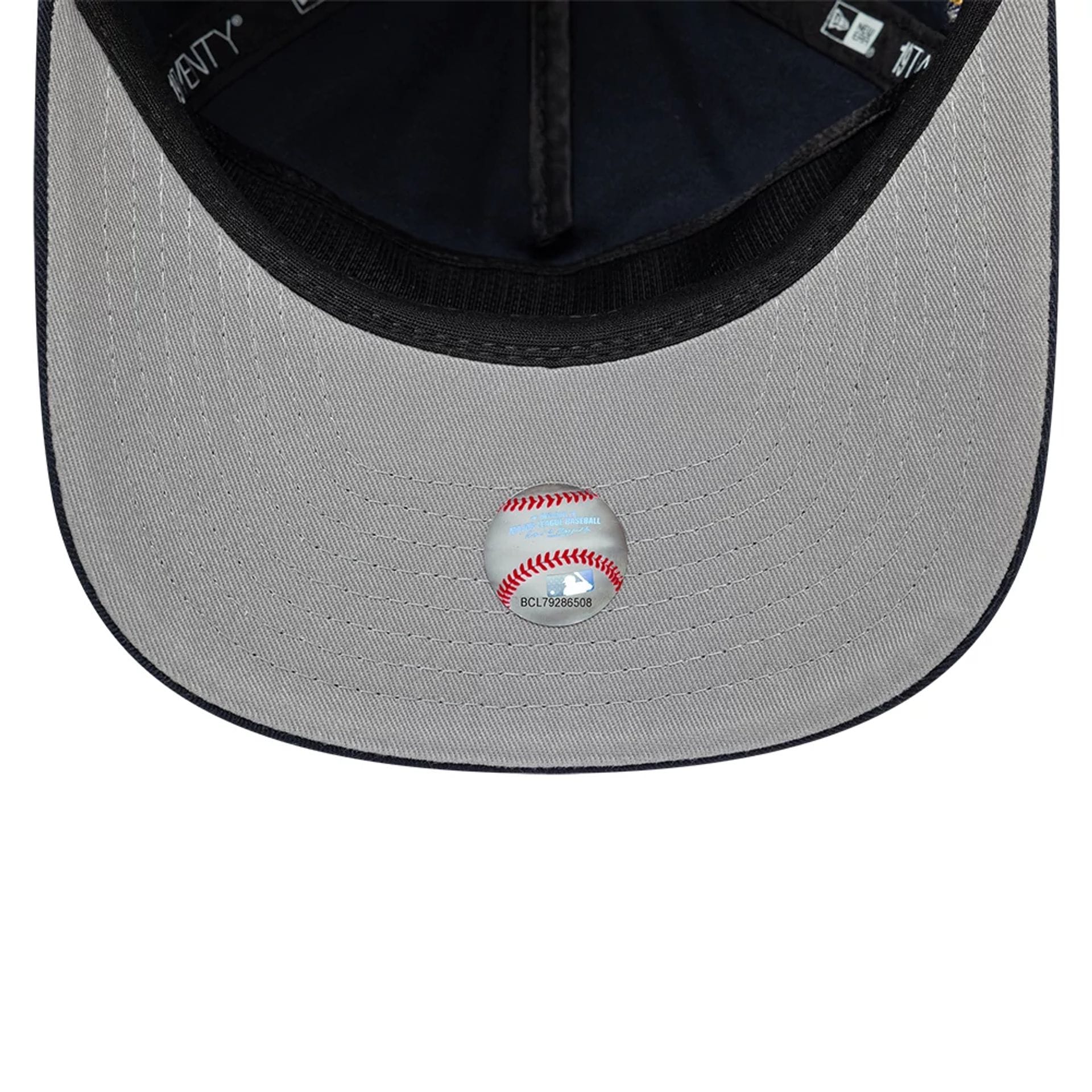 Pictured is this MLB Championship New York Yankees 19TWENTY cap in navy. 2