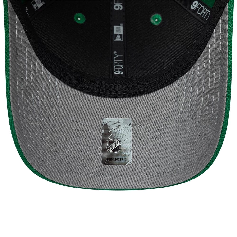 Pictured is this NHL Team Dallas Stars 9FORTY M-Crown cap in green. 2
