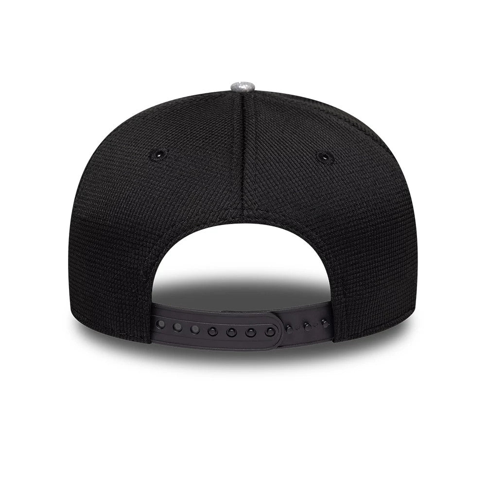 TGR Haas F1 Vegas Race Special Black New Era 9SEVENTY Stretch Snap Adjustable Cap, rear view showing a textured black fabric with an adjustable snapback closure, featuring a grey top button on the centre of the crown.
