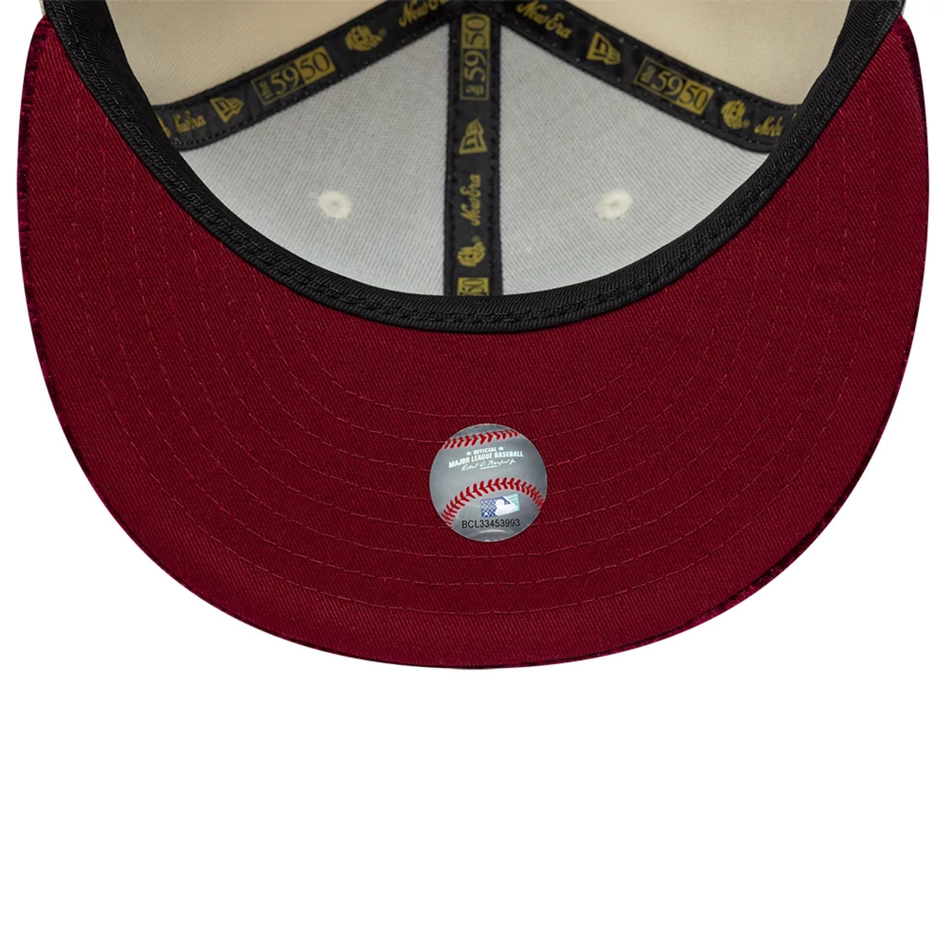 Pictured is this MLB Paisley Visor LA Dodgers 59FIFTY Fitted cap in Cream. 2
