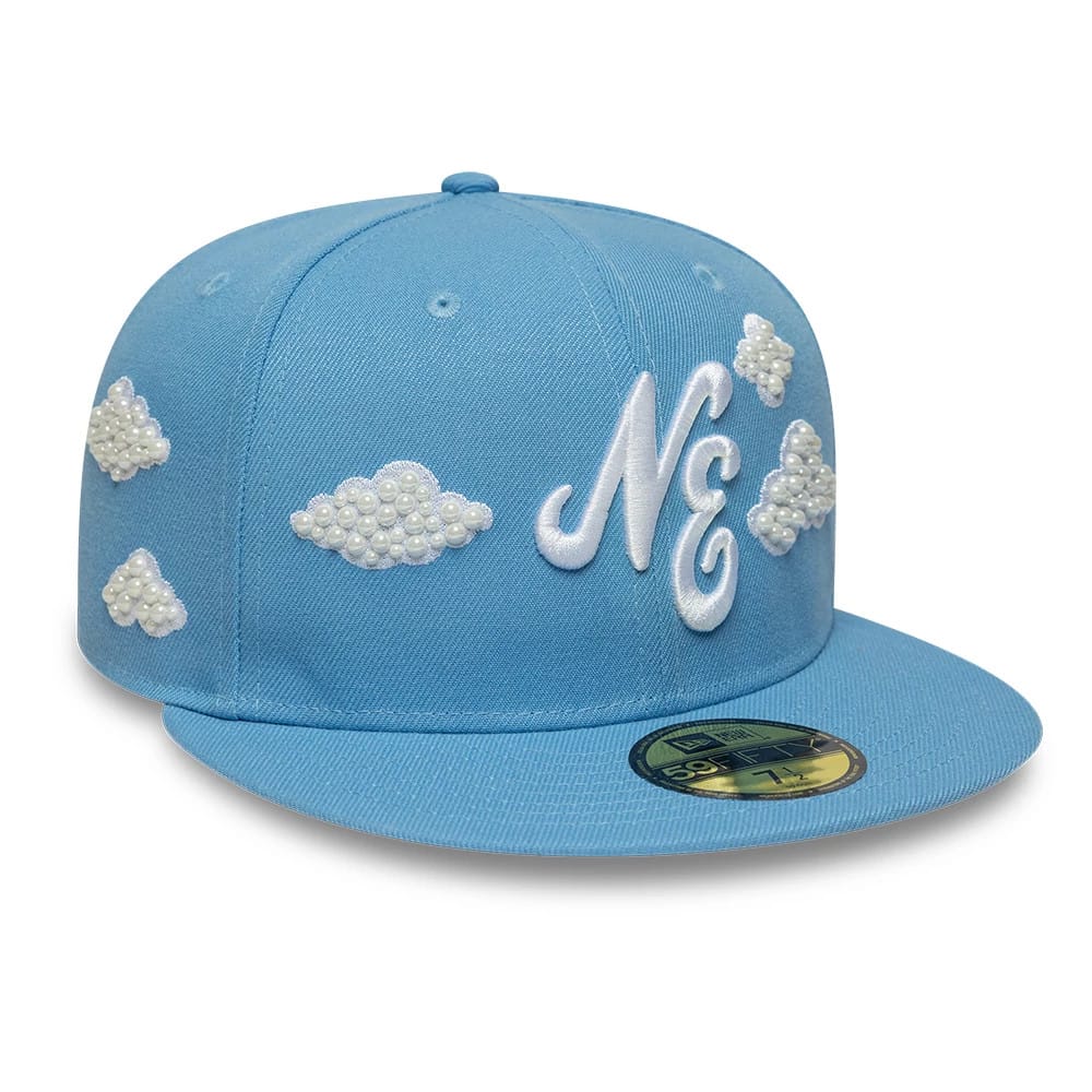 Pictured is this New Era Faux Pearl 59FIFTY Fitted cap in pastel blue. 5