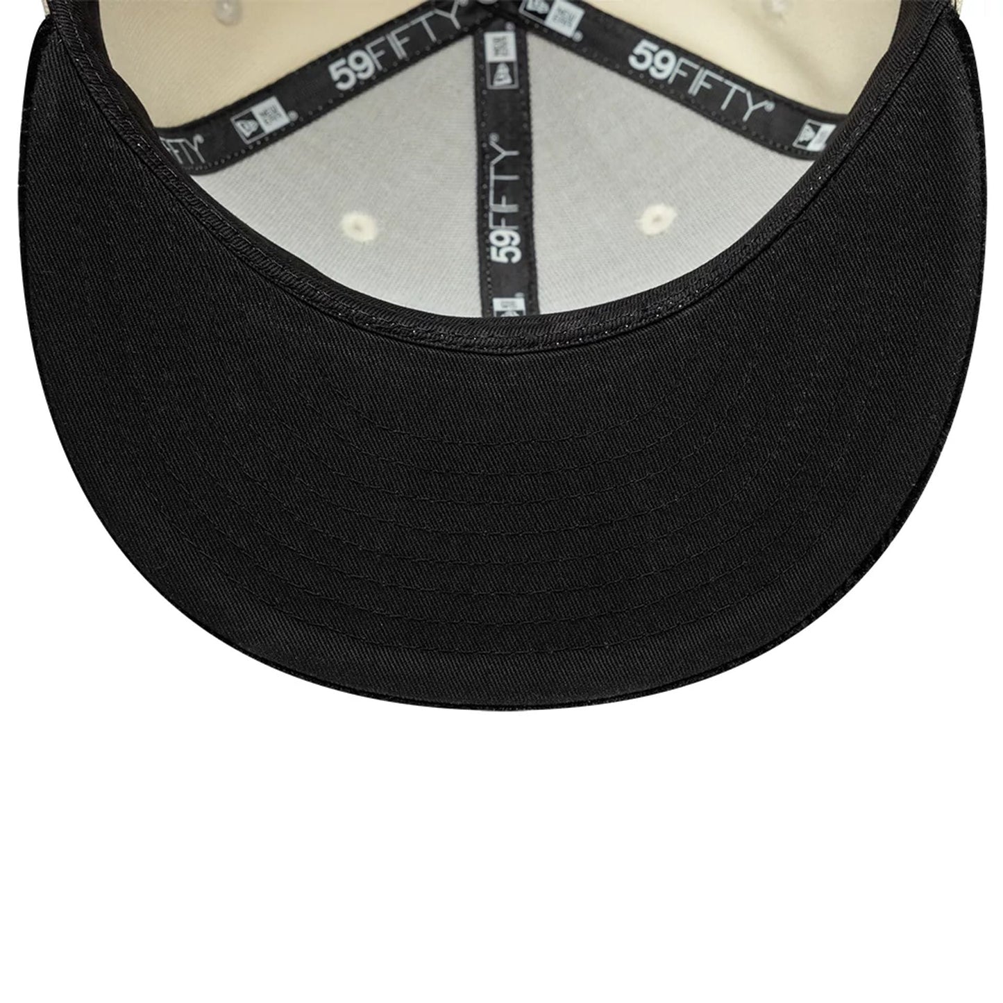 Pictured is this New Era Paisley Visor 59FIFTY Fitted cap in light beige. 6