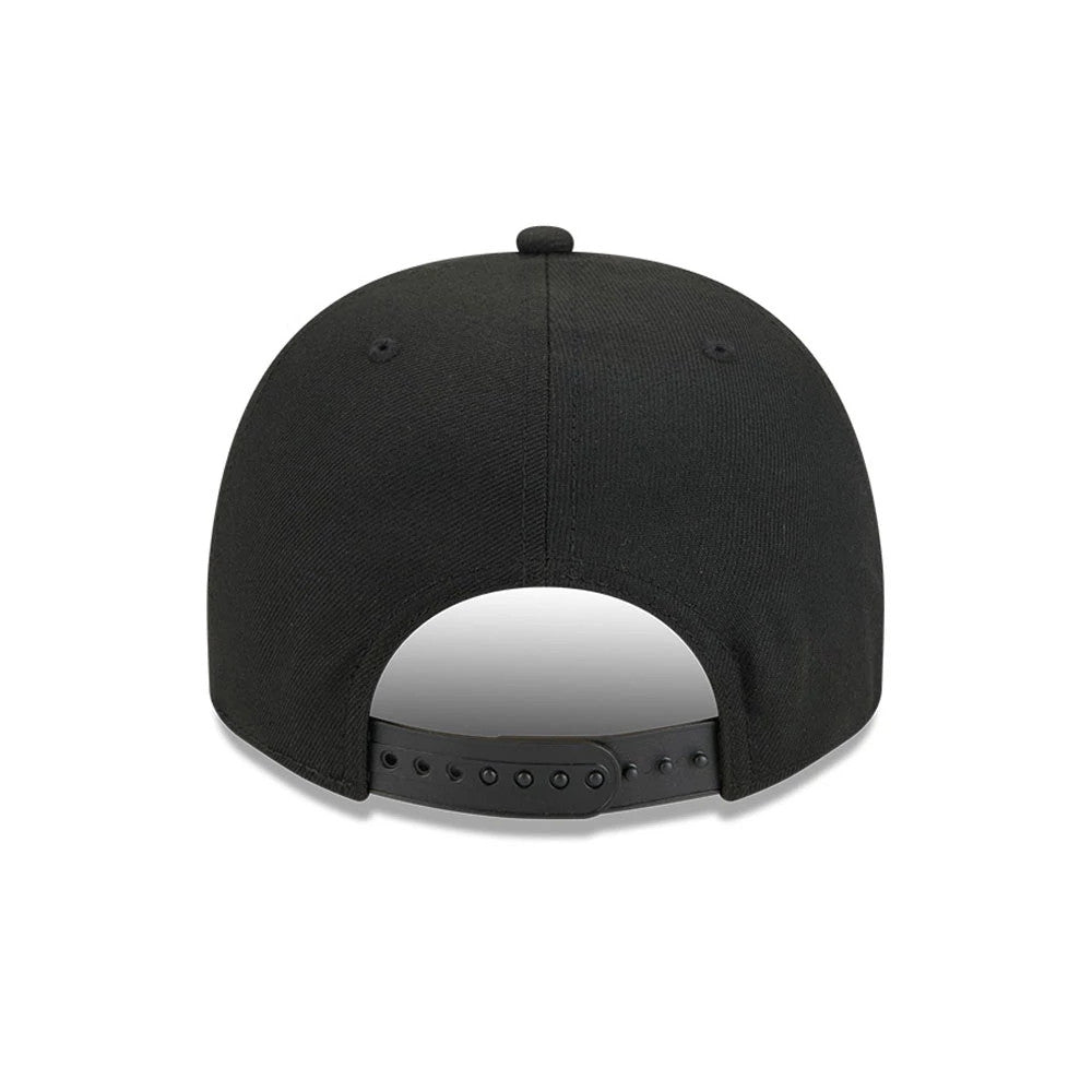 Pictured is this NBA Shattered Chicago Bulls 9FORTY A-Frame cap in black. 7