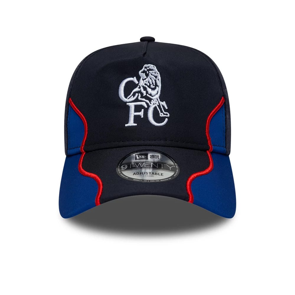 Pictured is this Retro Goal Keeper Chelsea FC Lion Crest 9TWENTY A-Frame cap in navy. 2