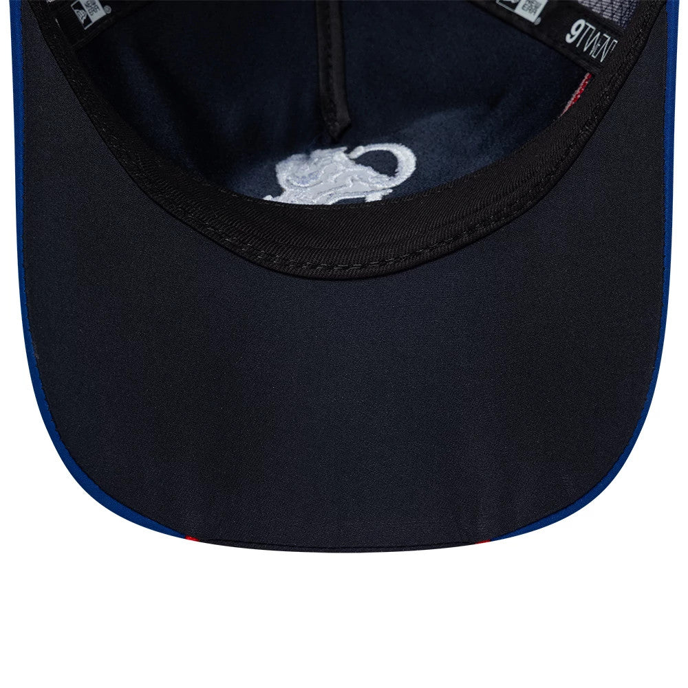 Pictured is this Retro Goal Keeper Chelsea FC Lion Crest 9TWENTY A-Frame cap in navy. 7