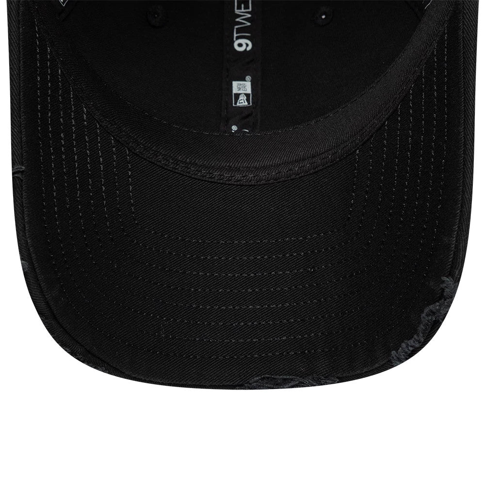 Pictured is this Washed Graphic 24HR Le Mans 9TWENTY cap in black. 6