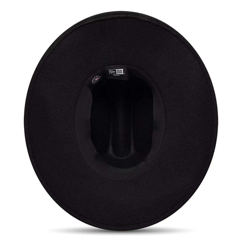 Pictured is this MLB New York Yankees Wide Brim Fedora Cowboy hat in black. 7