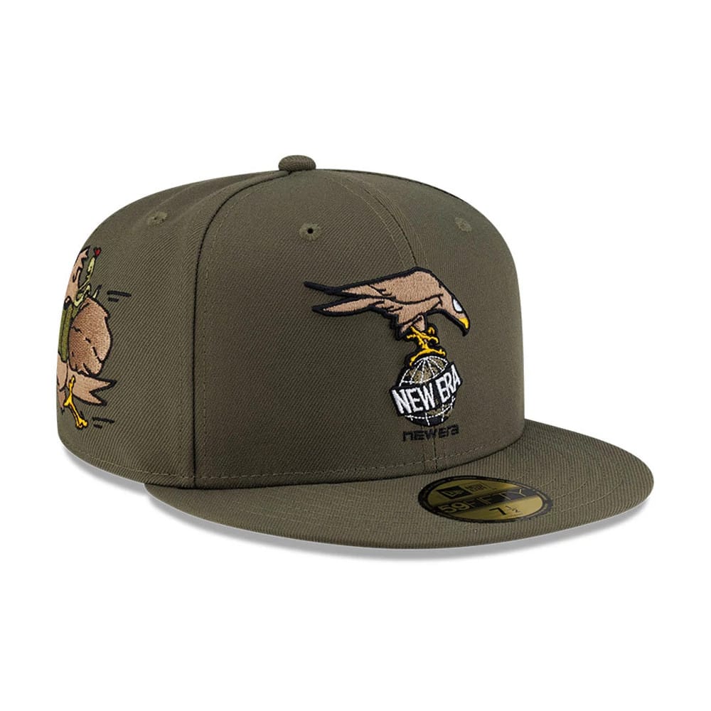 Pictured is this Roji Soccer 59FIFTY Fitted cap in green. 1
