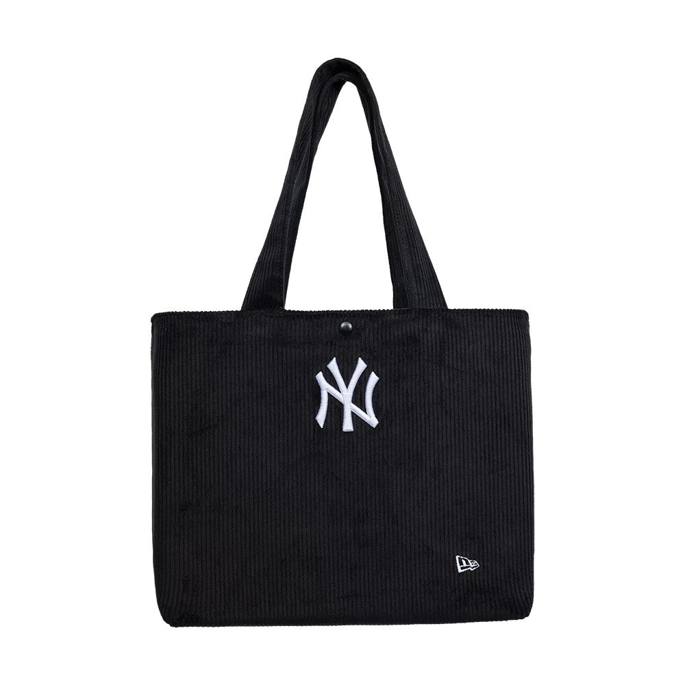 New Era New York Yankees MLB Chunky Cord Black Tote Bag, front view showing a spacious black design with two handles, an embroidered white New York Yankees logo at the centre, and a small embroidered New Era flag logo near the bottom corner.
