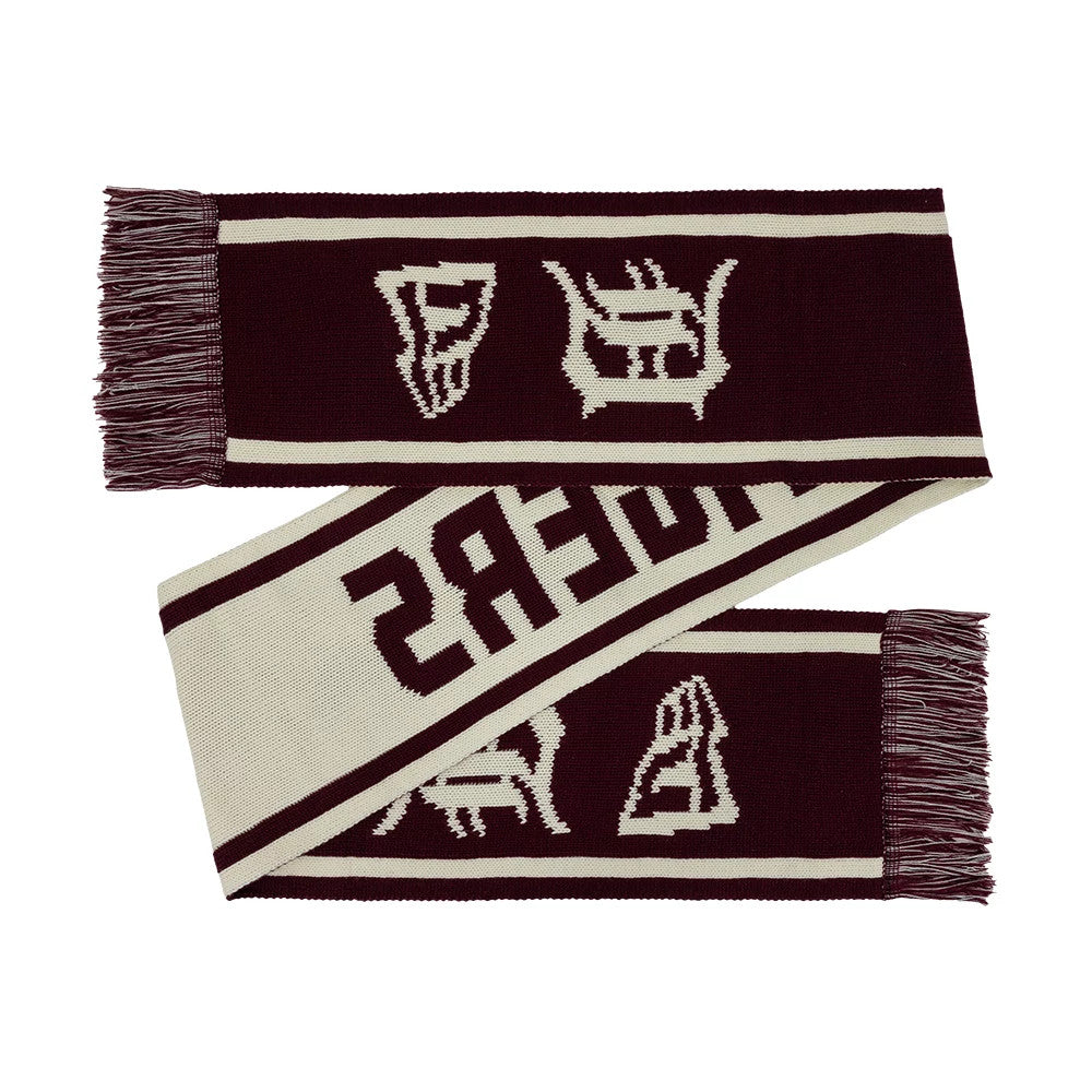 New Era Detroit Tigers MLB Chunky Team Dark Purple Scarf, front view showing a deep purple base with cream graphics, including the Detroit Tigers logo and script running across the length, and fringed ends adding texture to the design.