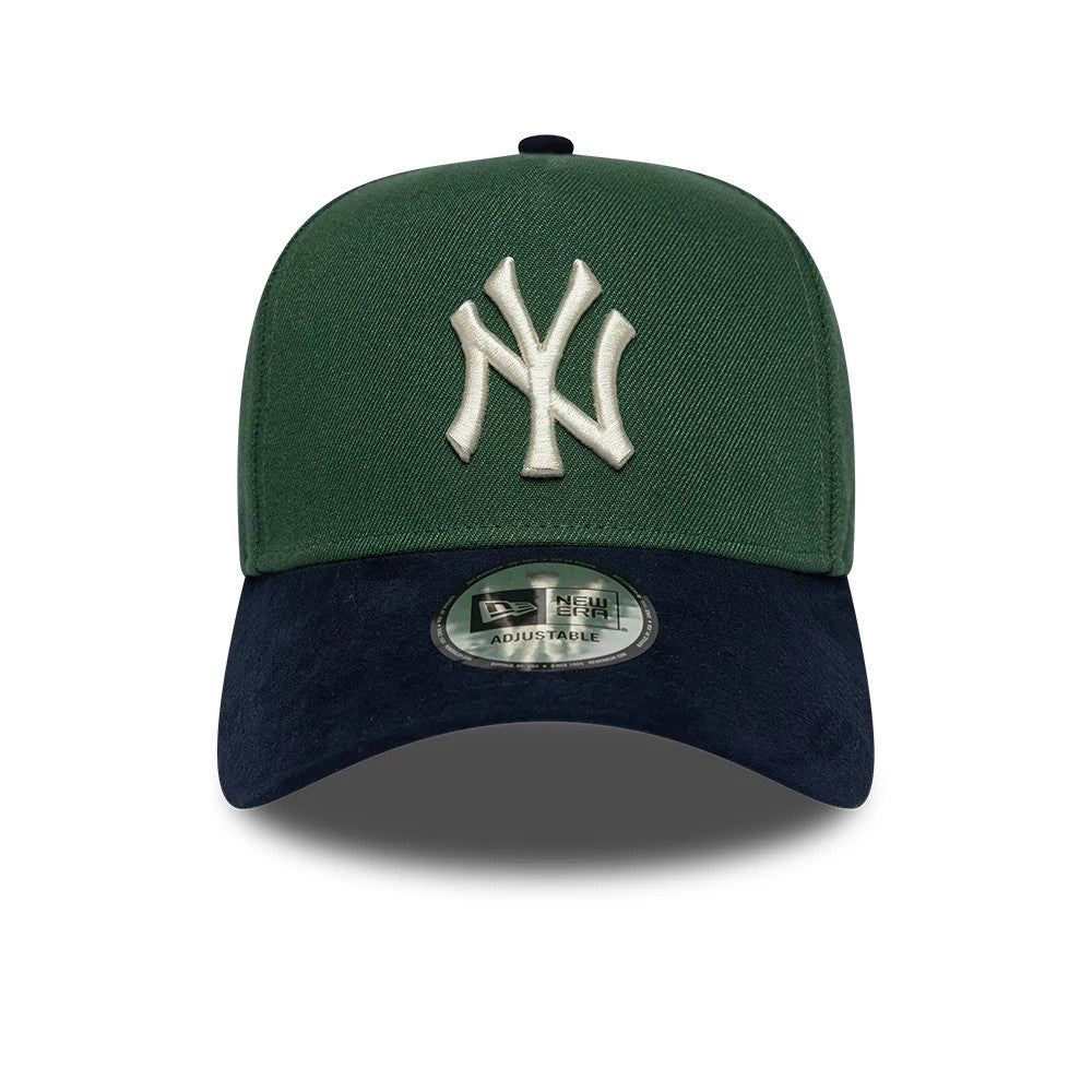 New York Yankees MLB Suede Visor Dark Green New Era 9FORTY E-Frame Adjustable Cap, front view showing a raised white NY logo embroidered on the structured dark green crown, with a dark suede visor and a 9FORTY size sticker on the visor.