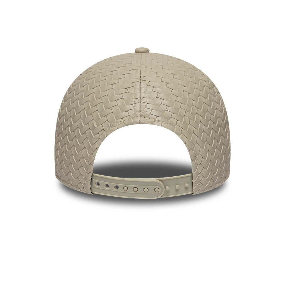 New York Yankees MLB PU Weave Light Beige New Era 9FORTY Adjustable Cap, rear view showing the intricate PU weave texture on the light beige crown, complemented by an adjustable light beige snap closure and top button.