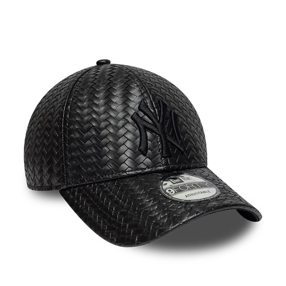 Pictured is this MLB PU Weave New York Yankees 9FORTY cap in black. 3