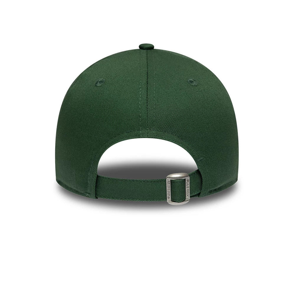 New York Yankees Youth MLB Metallic Dark Green New Era 9FORTY Adjustable Cap, rear view showing the buckle on the adjustable strap, a stitched centre seam, and embroidered eyelets on the dark green structured crown.