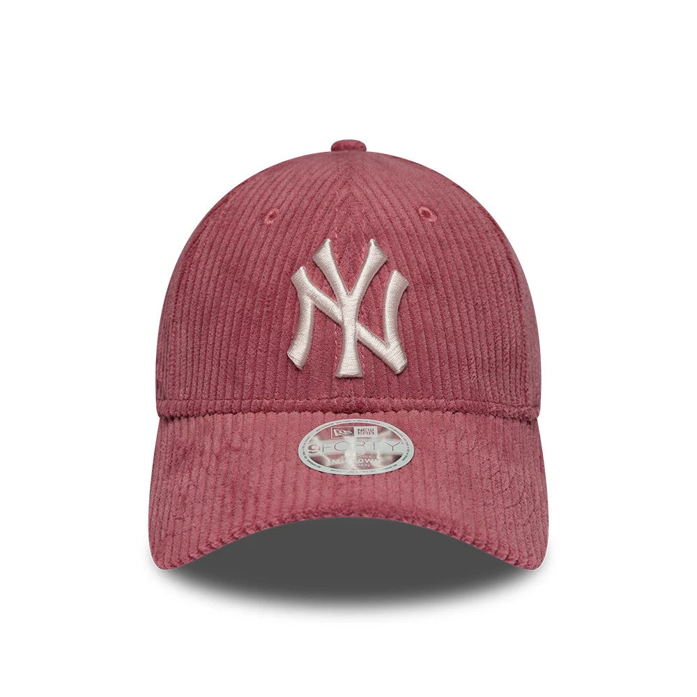 Yankees Womens MLB Chunky Cord Dark Pink New Era 9FORTY M-Crown Adjustable Cap, front view showing the white embroidered NY logo on the structured corduroy crown, with a matching curved visor and a grey 9FORTY size sticker.