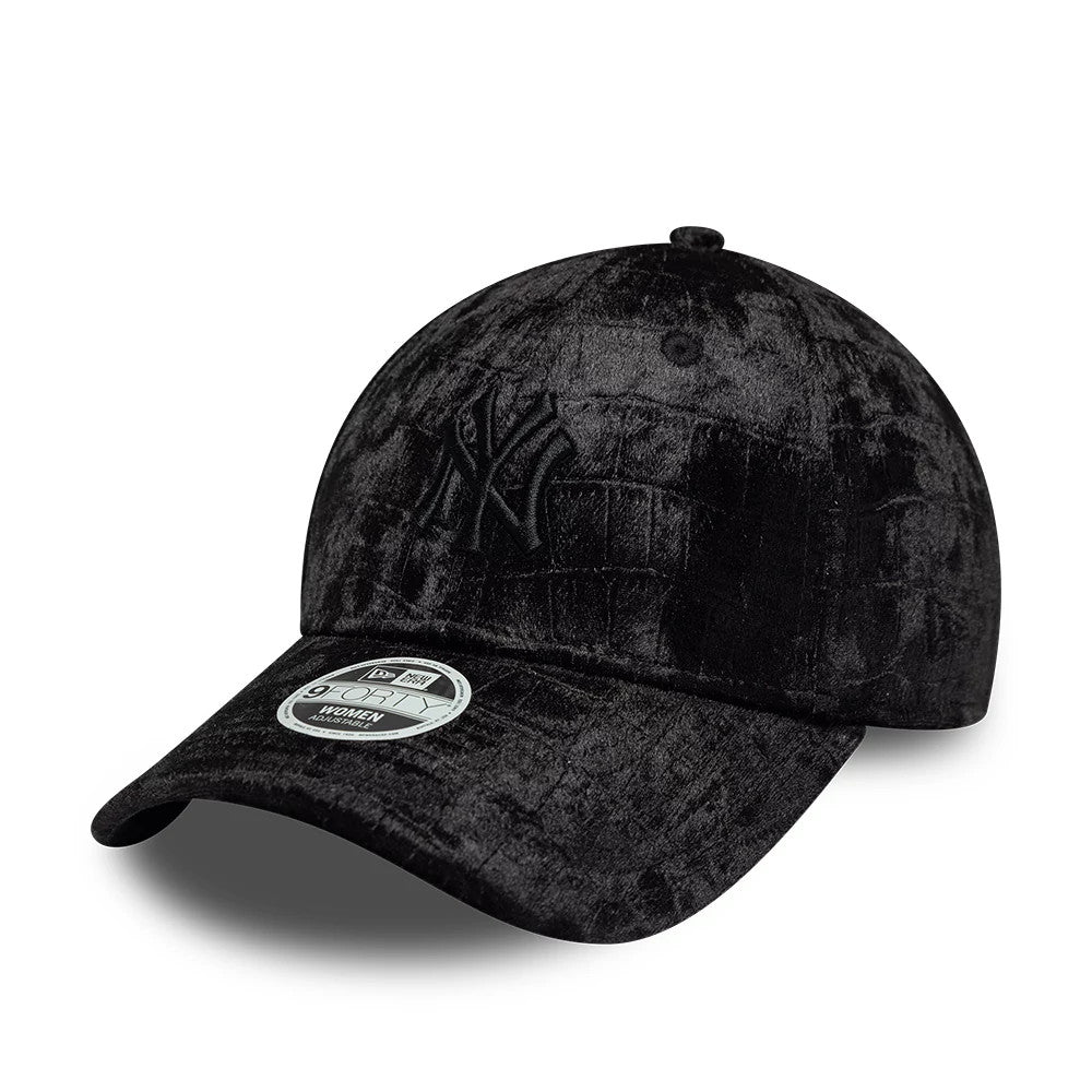 New York Yankees Womens MLB Patterned Velour Black New Era 9FORTY Adjustable Cap, three-quarter view showing the raised black NY logo on the structured velour crown, with a curved black visor and a 9FORTY size sticker on top.