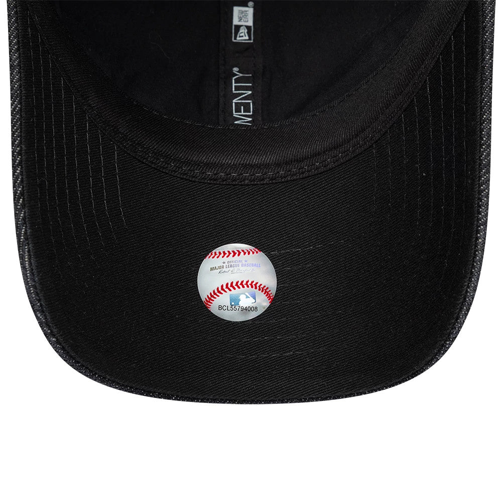 Pictured is this MLB Washed Denim New York Yankees 9TWENTY cap in black. 5