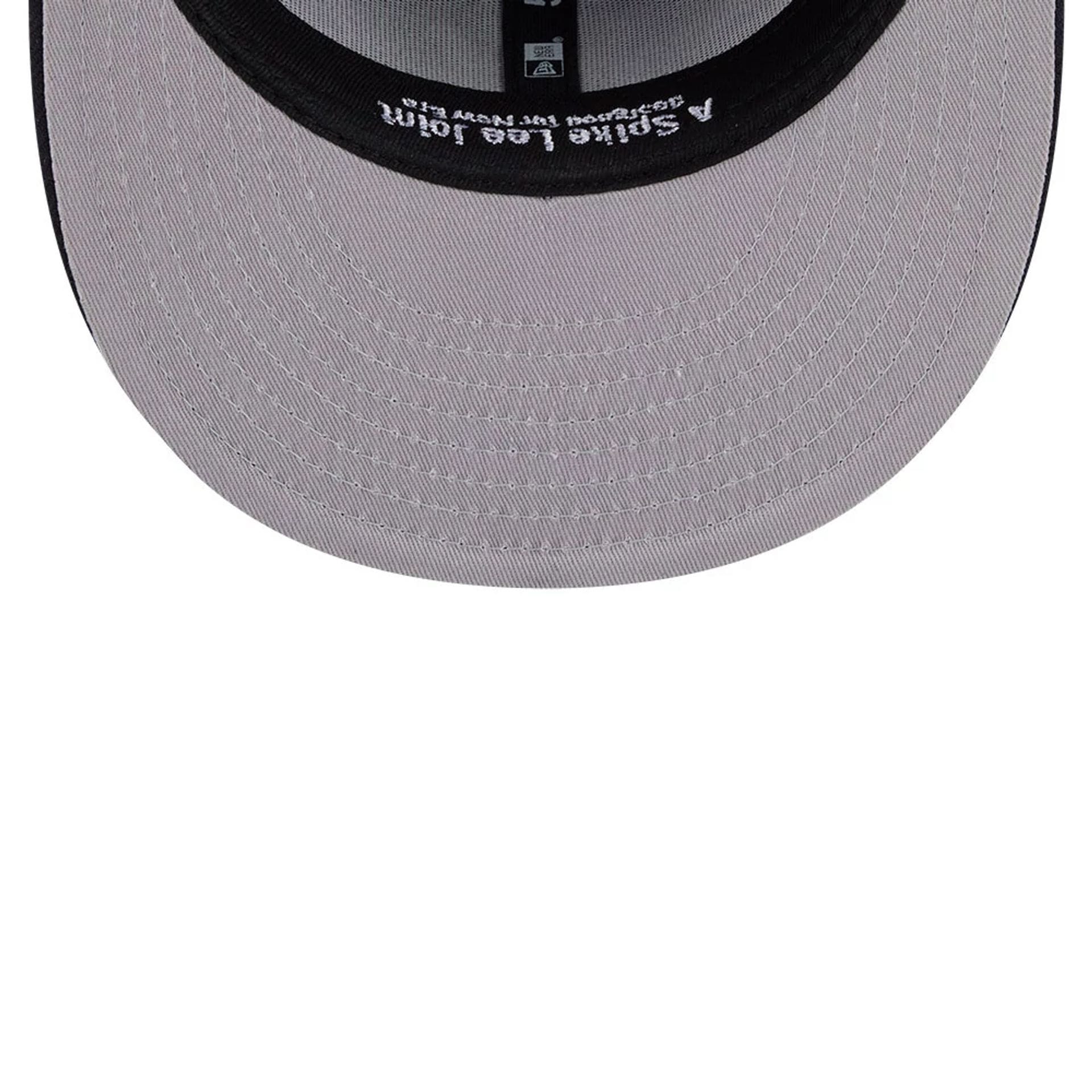 Pictured is this MLB X Spike Lee Patches New York Yankees 59FIFTY Fitted cap in navy. 2