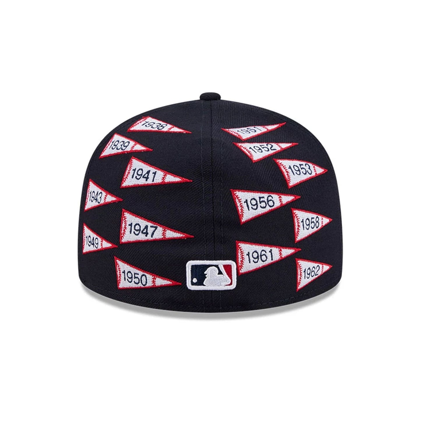 Pictured is this MLB X Spike Lee Flags New York Yankees 59FIFTY Fitted cap in navy. 7