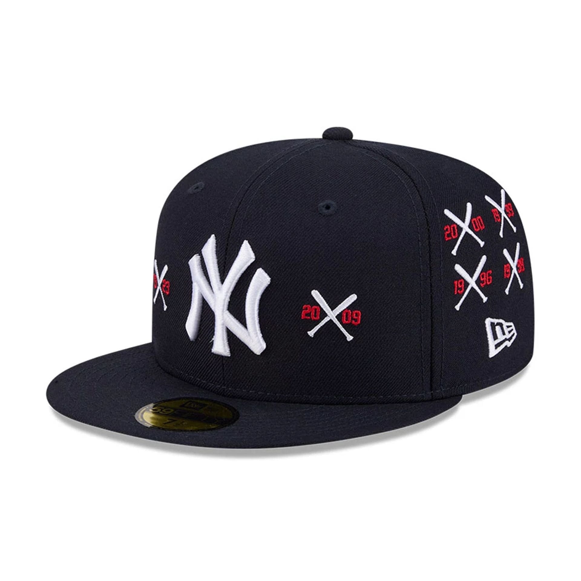 Pictured is this MLB X Spike Lee Crossed Bats New York Yankees 59FIFTY Fitted cap in navy. 1