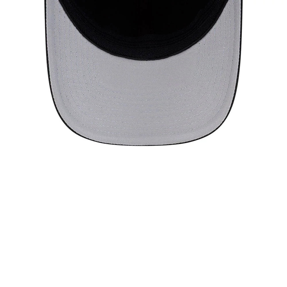 Pictured is this NHL Team Boston Bruins 39THIRTY M-Crown Stretch Fit cap in black. 2