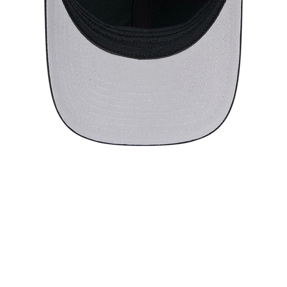 Golden State Warriors NBA Team Black New Era 39THIRTY M-Crown Stretch Fit Cap, inside view showing the black internal taping along the panels, the grey undervisor and the black sweatband encircling the cap's interior.