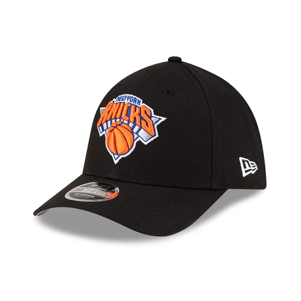 Pictured is this NBA Team New York Knicks 39THIRTY M-Crown Stretch Fit cap in black. 1