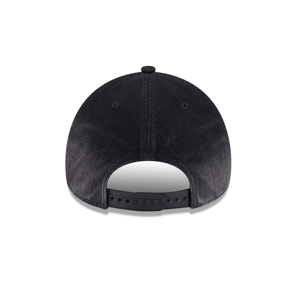 Pictured is this MLB Washed Denim LA Dodgers 9FORTY A-Frame Unstructured cap in black. 7