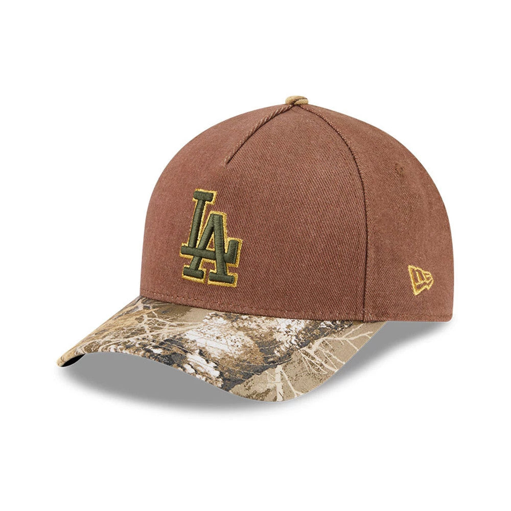 Pictured is this MLB Cotton Twill LA Dodgers 9FORTY M-Crown A-Frame cap in dark beige. 1