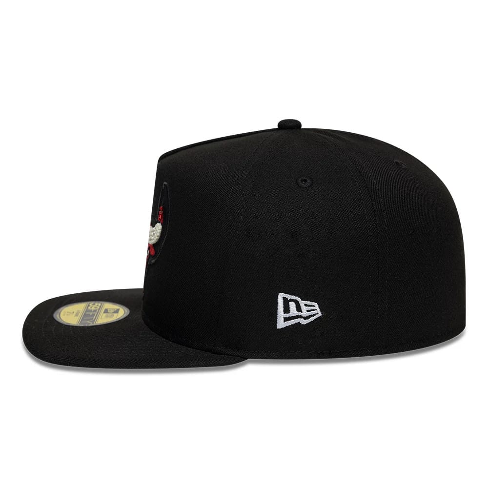 Pictured is this NBA Bead Chicago Bulls 59FIFTY A-Frame Fitted cap in black. 7