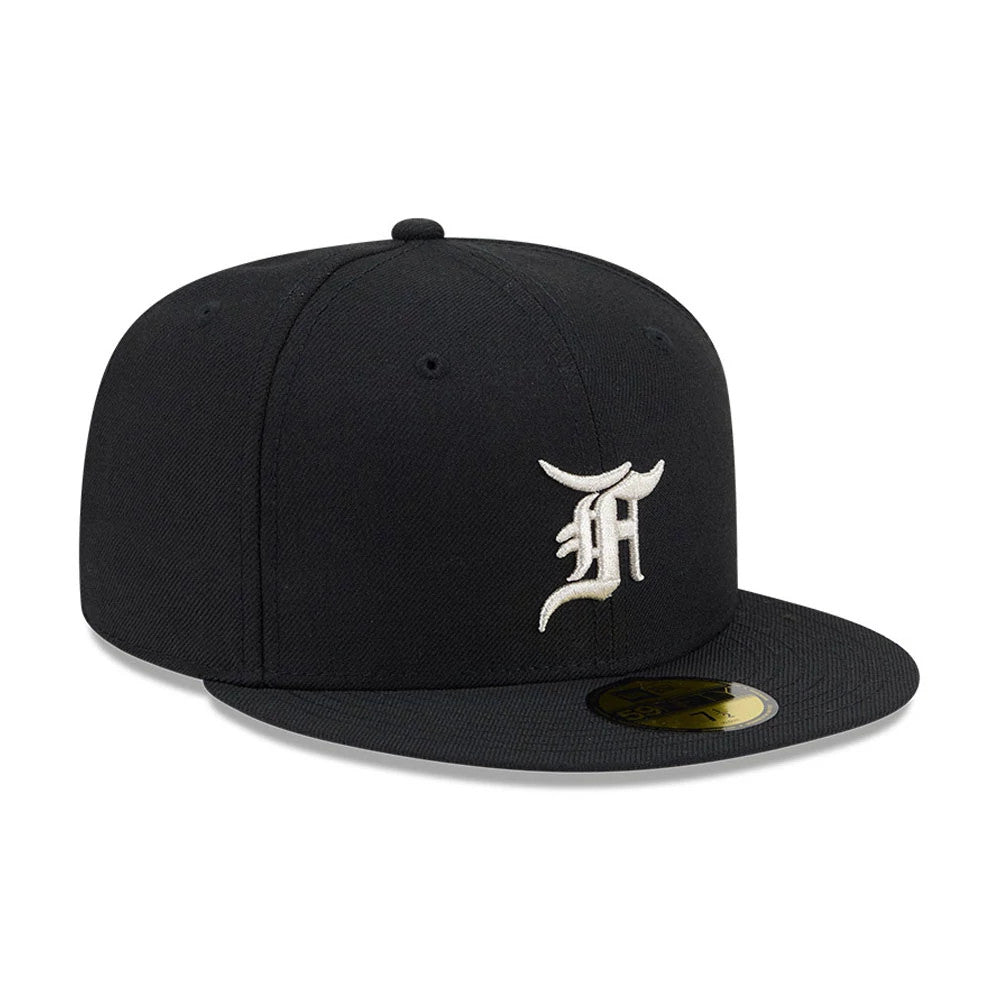 Chicago White Sox Fear Of God X MLB Black New Era 59FIFTY Fitted Cap, three-quarter view showing the white embroidered logo on the front panel, flat black visor, and gold 59FIFTY size sticker on the visor's top surface.