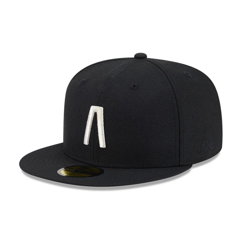 Pictured is this Fear Of God X MLB Logo 59FIFTY Fitted cap in black. 1