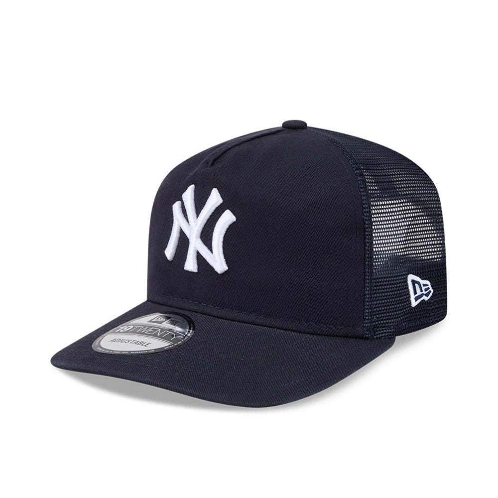 New York Yankees MLB Evergreen Navy New Era 19TWENTY Adjustable Cap, three-quarter view showing a raised white embroidered NY logo on the front panels, a navy flat visor with a 19TWENTY size sticker, and a mesh back with a white flag logo.