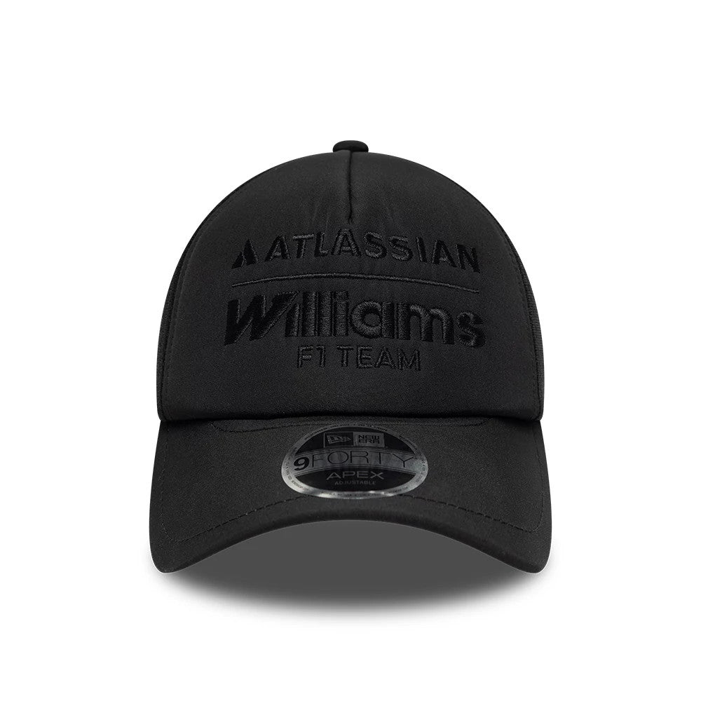 Williams Black New Era 9FORTY Apex Adjustable Cap, front view showing the black embroidered Atlassian Williams F1 Team logo on the structured black crown with a curved visor and a 9FORTY size sticker centred on the visor.